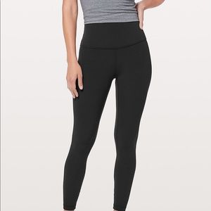 LULULEMON ALIGNS ISOOOO